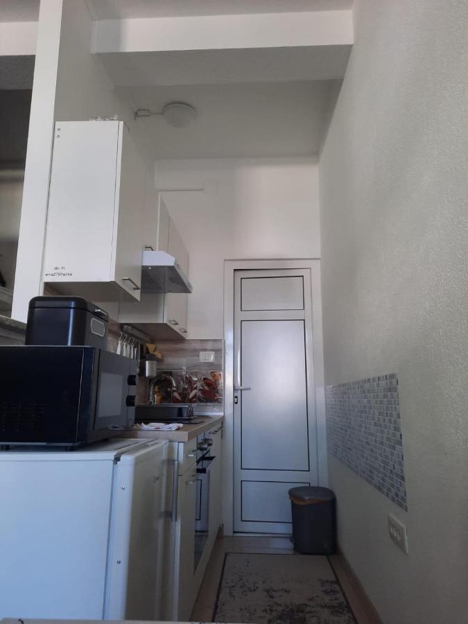 Apartment Gs Centar Gospić Zewnętrze zdjęcie